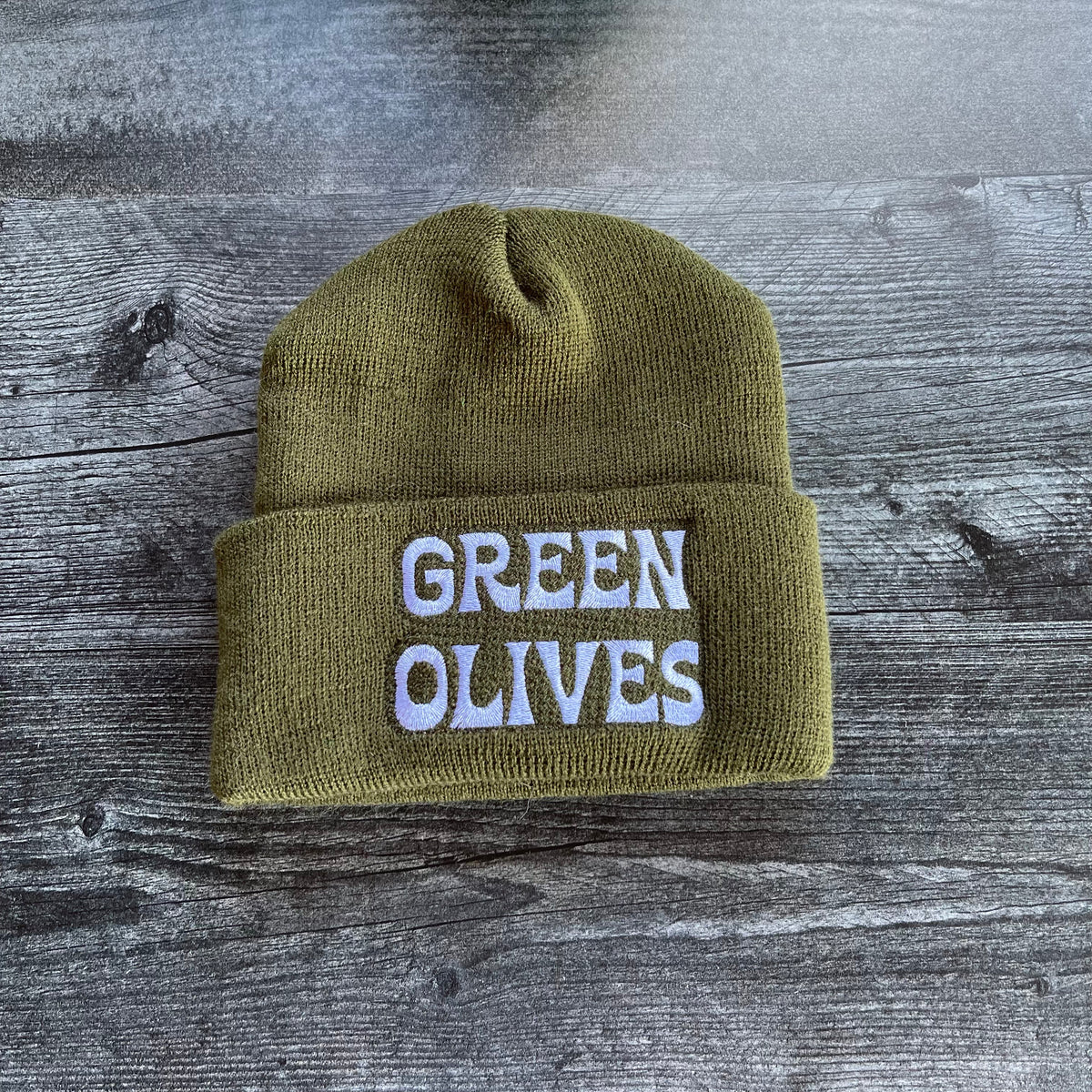 Silver made the // – Spider USA in Green Olives Beanie The