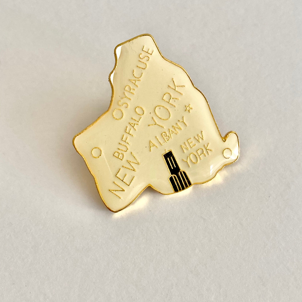 Vintage Oddly Shaped New York State Enamel Pin – The Silver Spider